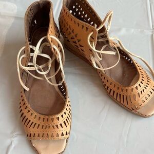 Jeffrey Campbell Brown Cutout Lace-Up Wedges size 7.5 some wear but GUC